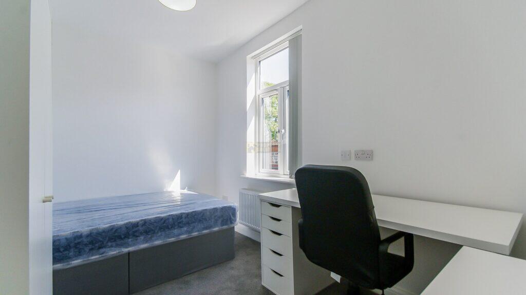 House in Birmingham - View 5