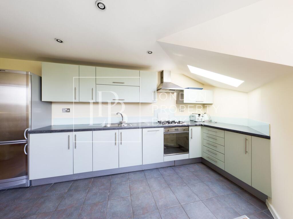 Main image of property: Tudor Lodge, Bromley High Street, E3