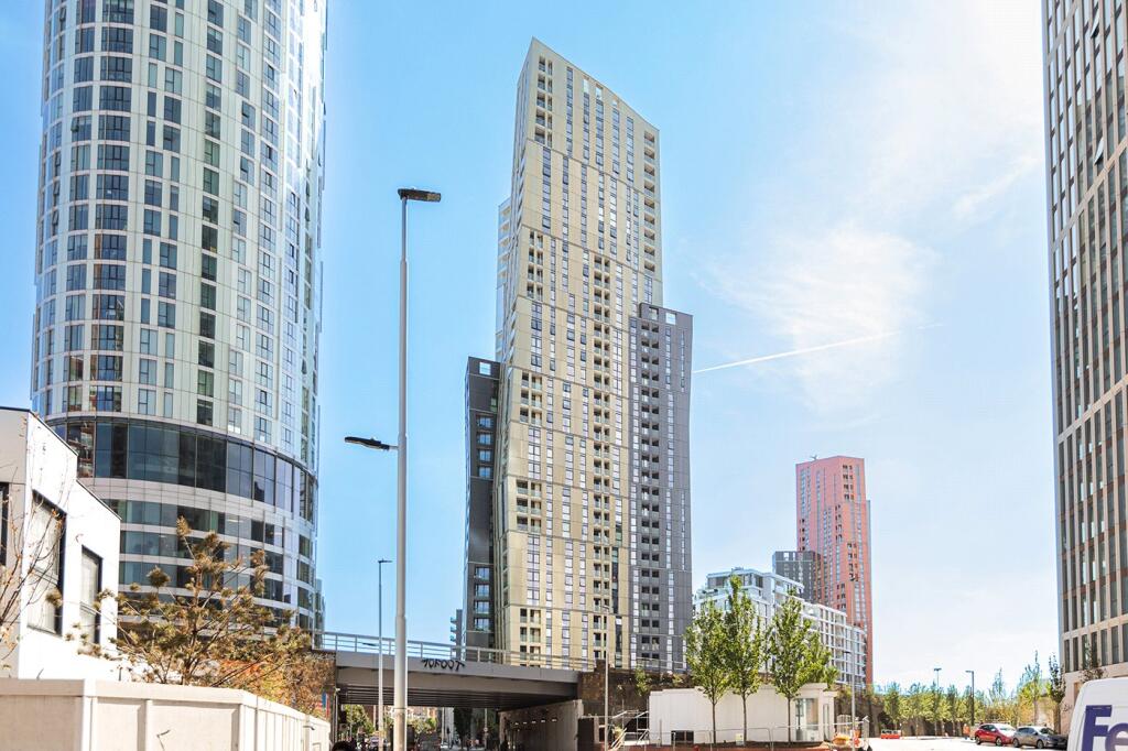 Main image of property: Wandsworth Road, Nine Elms, SW8