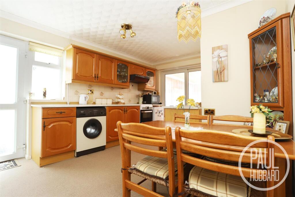 Thurne Road, Oulton Broad, NR33 photo 4