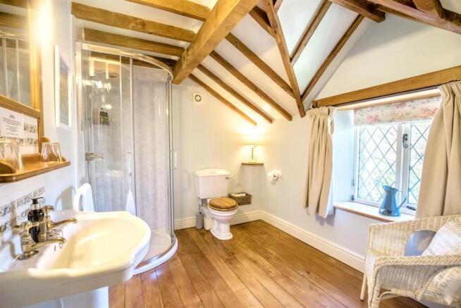 Dewey bathroom