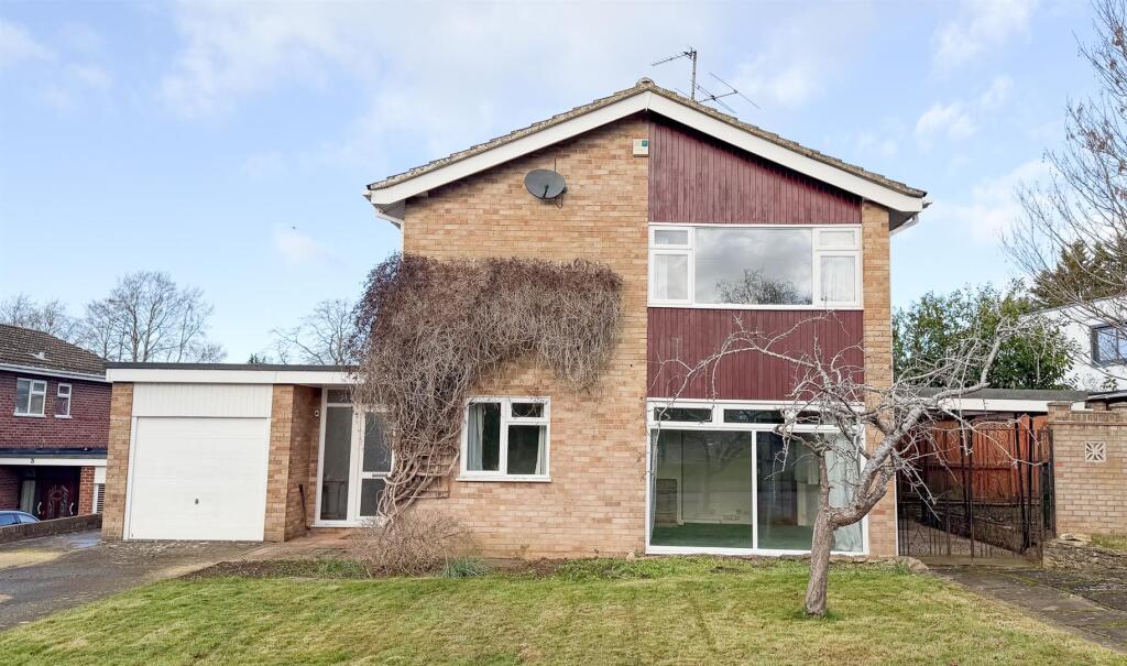 Main image of property: Lawson Glade, Cheltenham GL53 9HL