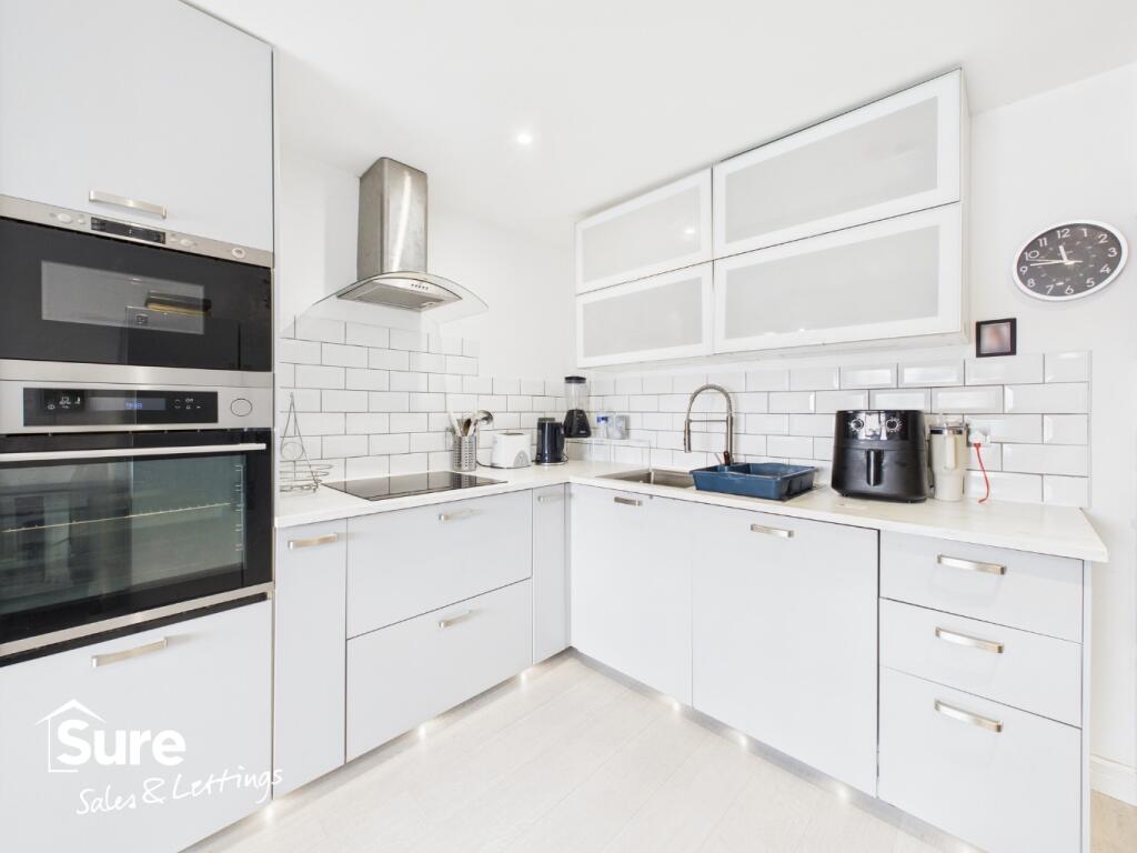 Main image of property: Downside, Hemel Hempstead, Hertfordshire, HP2 5PU
