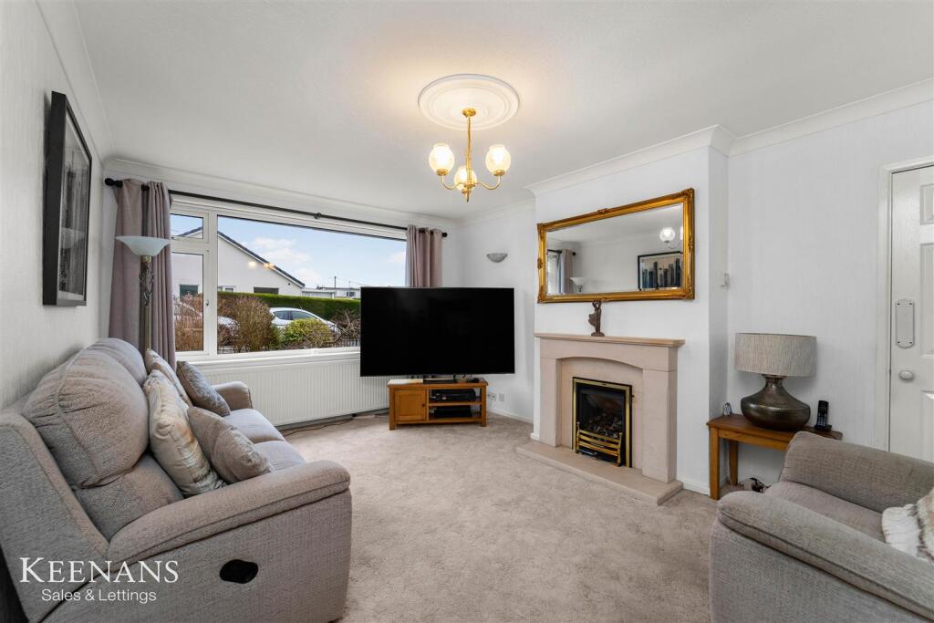 Masefield Avenue, Padiham, Burnley photo 2