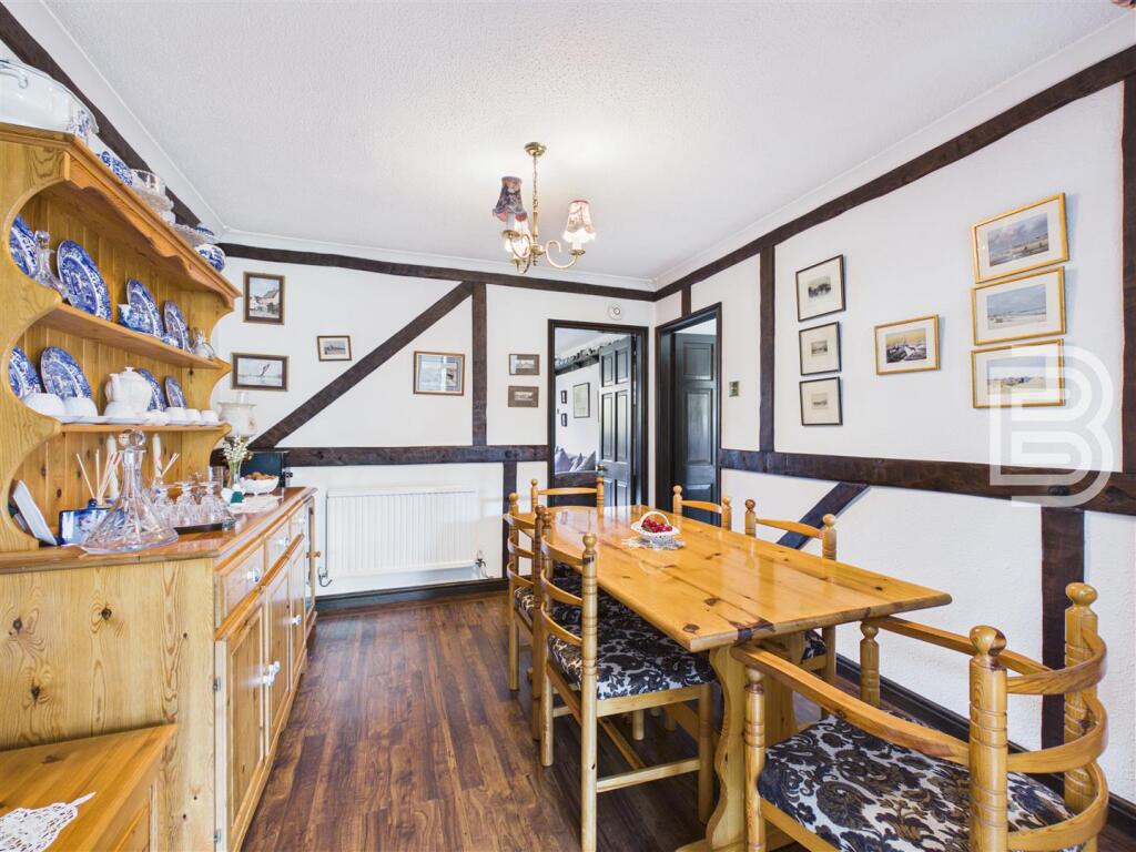 House in Rugby, Newton and Biggin CP - More