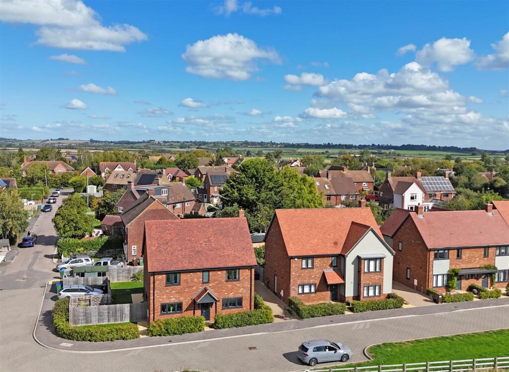 Main image of property: Stag Row, Shabbington
