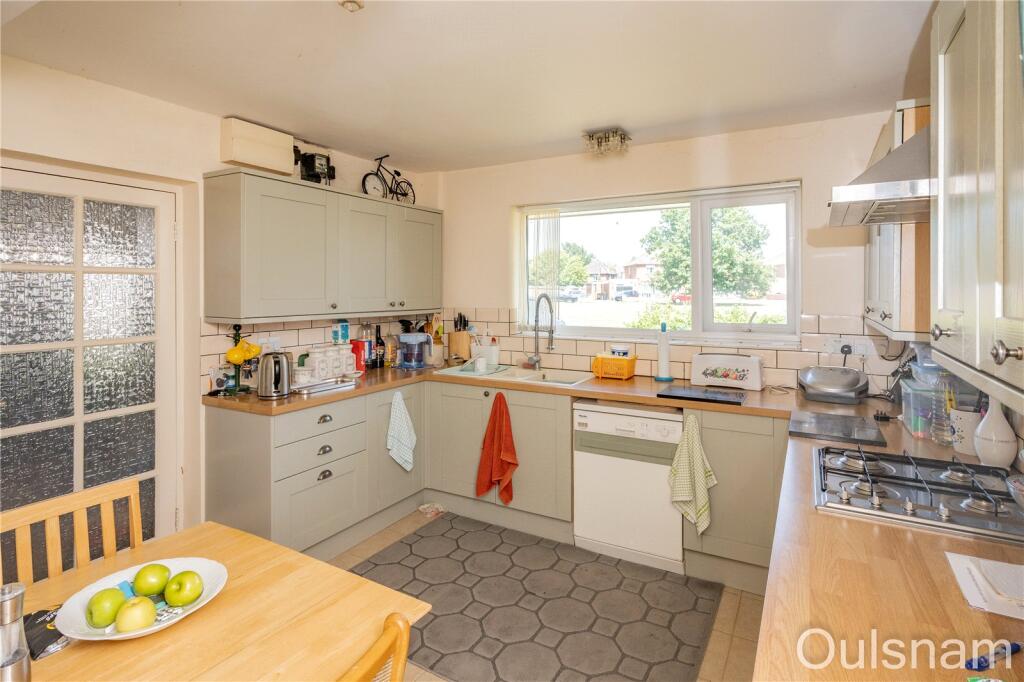 House in Worcester - View 4
