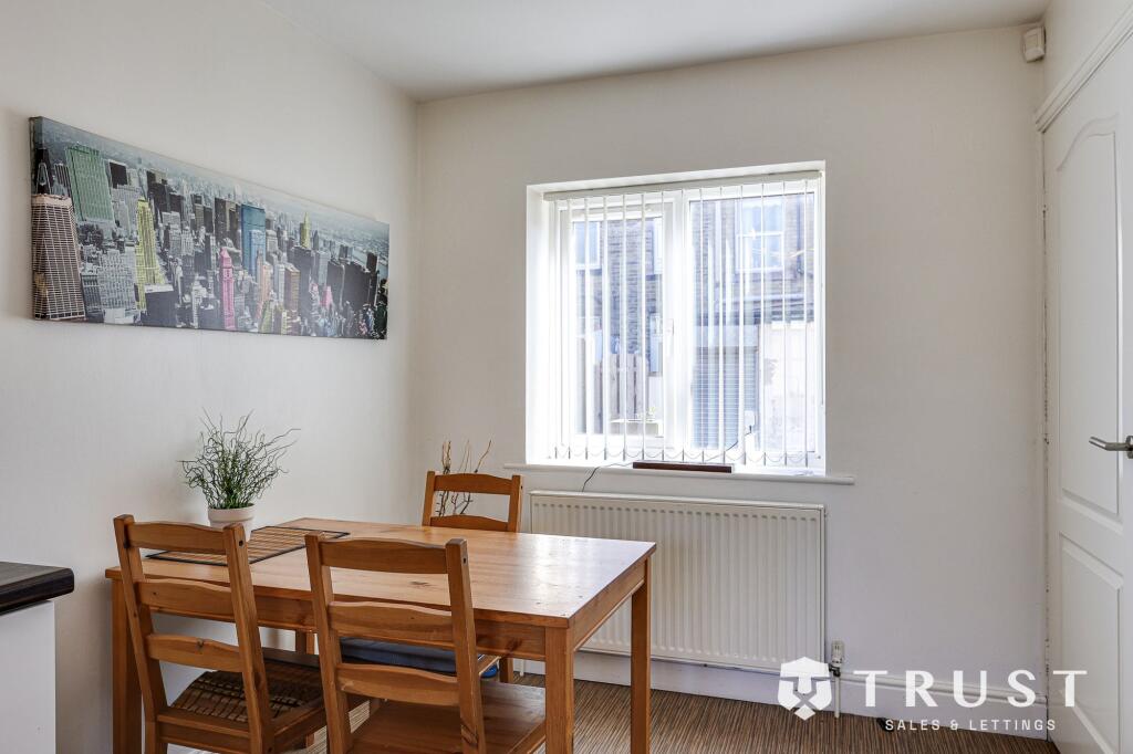 Additional image 10 of Wroe Place, Wyke, BD12