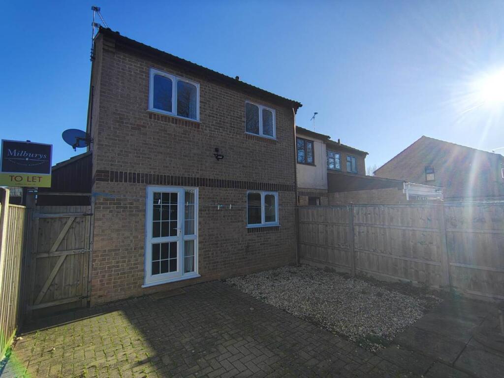 Main image of property: Lavender Close , Thornbury, South Gloucestershire