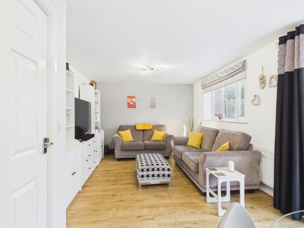 House in Leicester - More