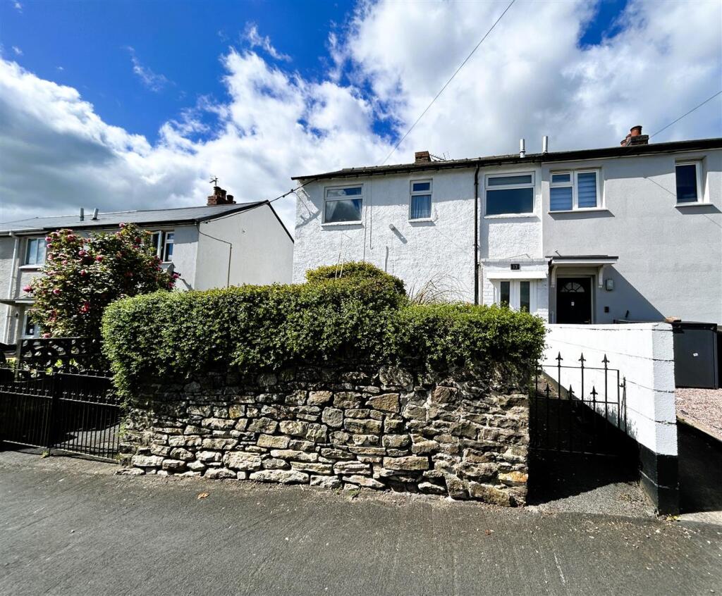 Main image of property: Crich Lane, Belper