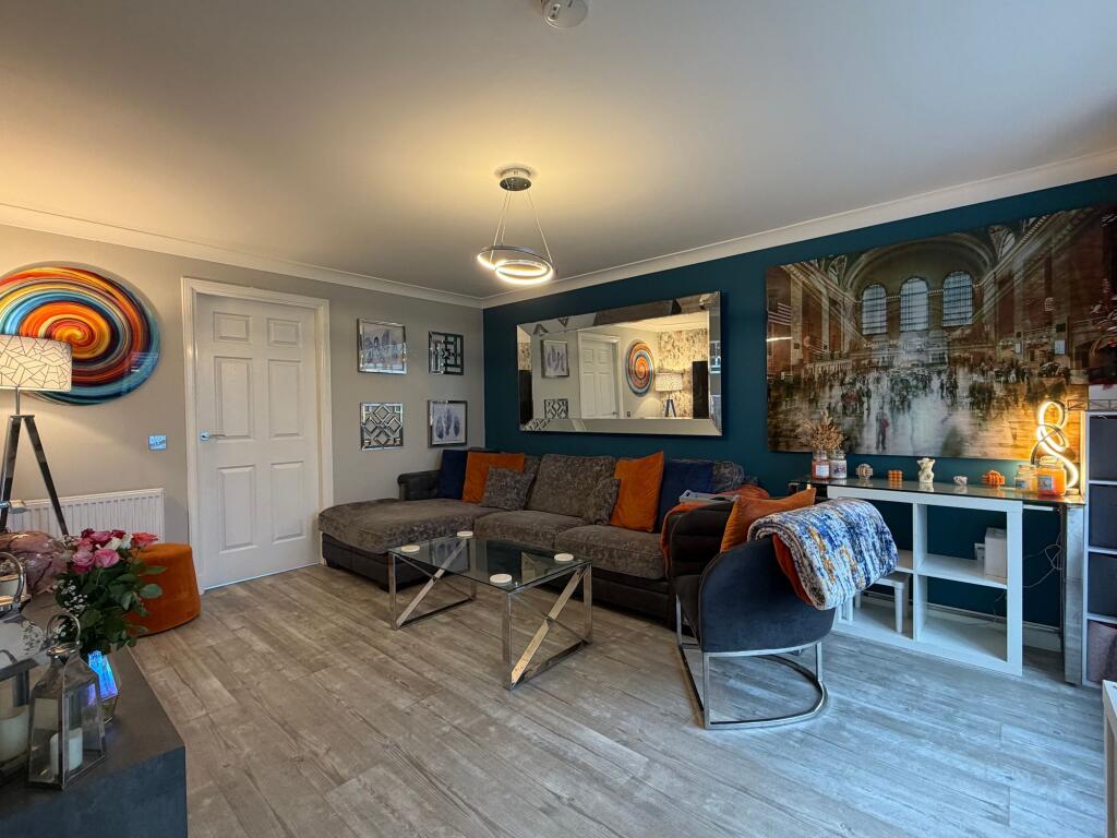Hess Grove, Cambuslang, G72 photo 4
