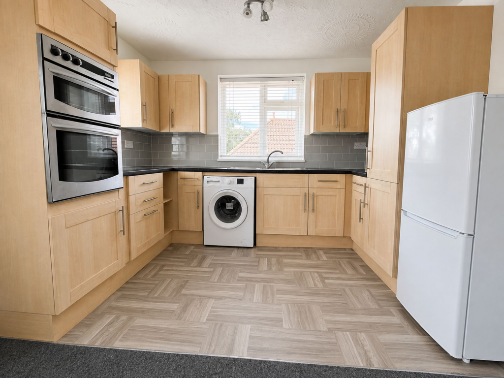 Apartment in Bournemouth - View 3