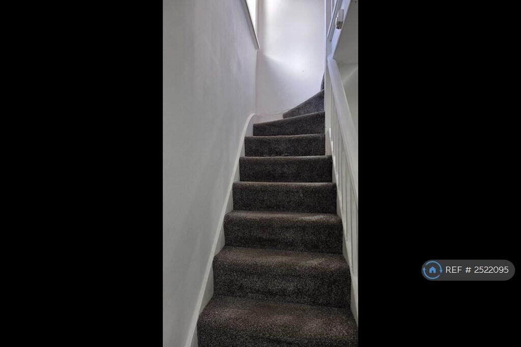3 bedroom detached house for rent