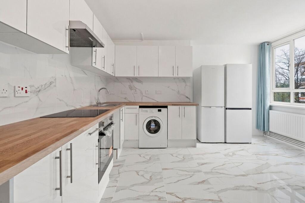 Main image of property: Tildesley Road, Putney, London, SW15