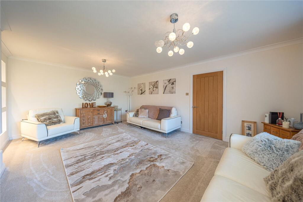 Additional image 17 of Carnoustie, Tamworth, Staffordshire, B77