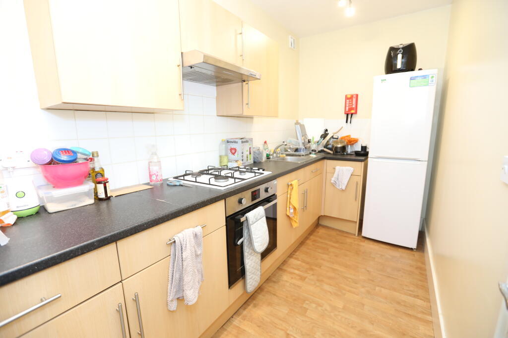 Apartment in Bristol, Westbury Park - View 3