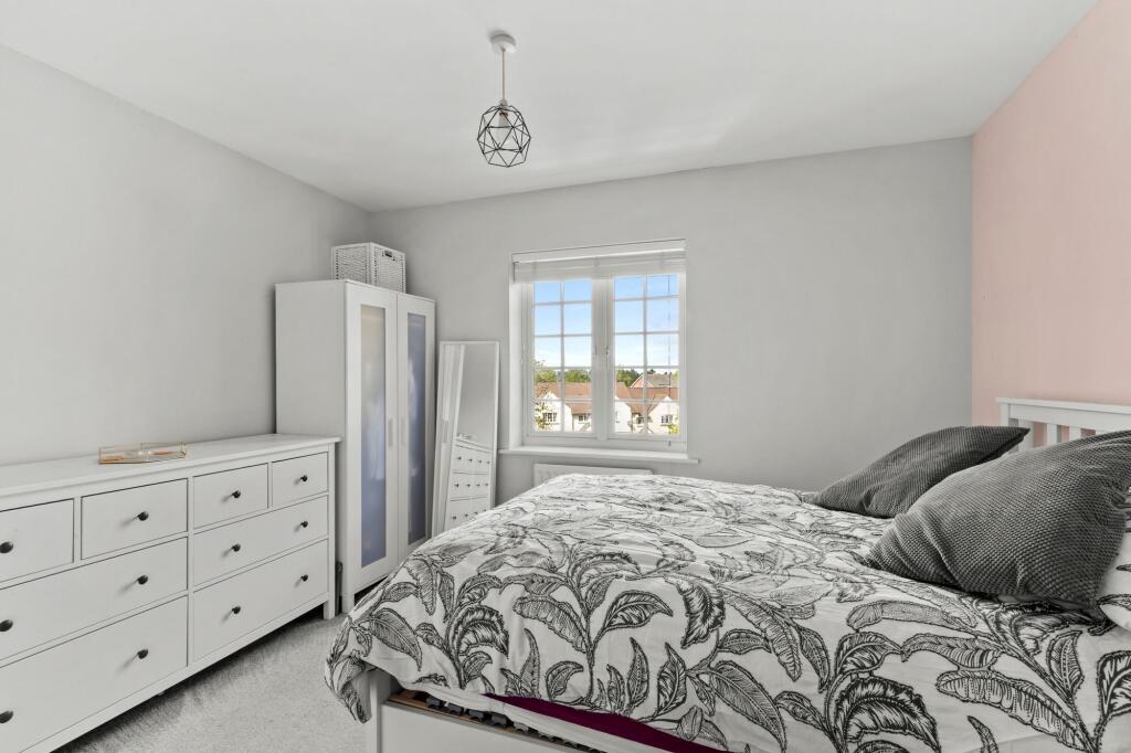 Apartment in Wendover, Buckinghamshire - More