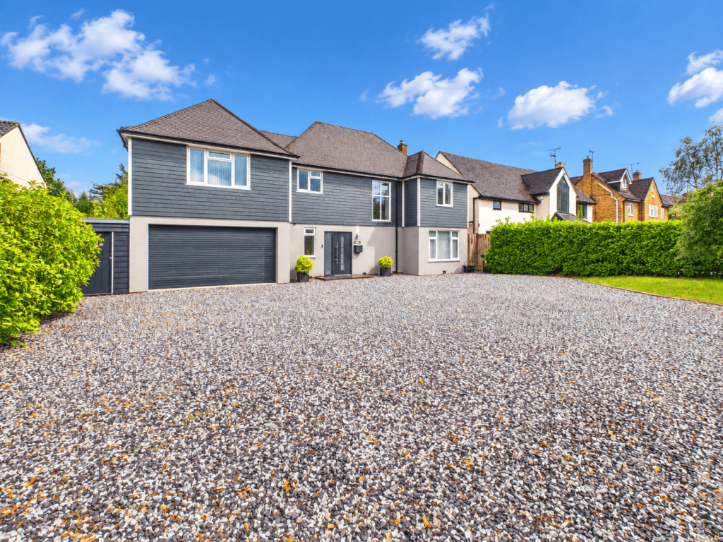 Main image of property: Holmemoor Drive, Sonning, Reading, Berkshire, RG4