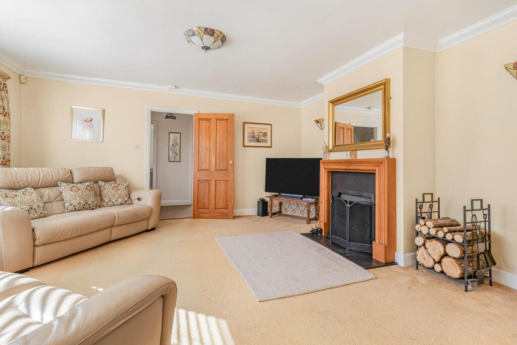 House in Cambridge - View 2