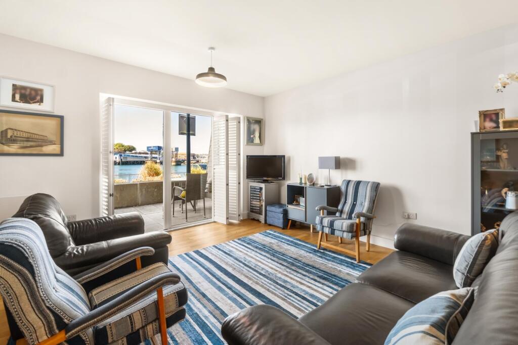 Apartment in Plymouth, Millbay - View 5