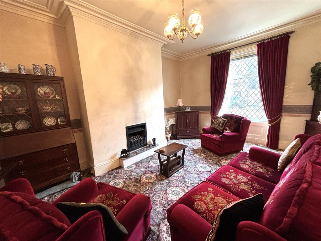 26, Gooder Lane, Brighouse, HD6 1HF photo 4