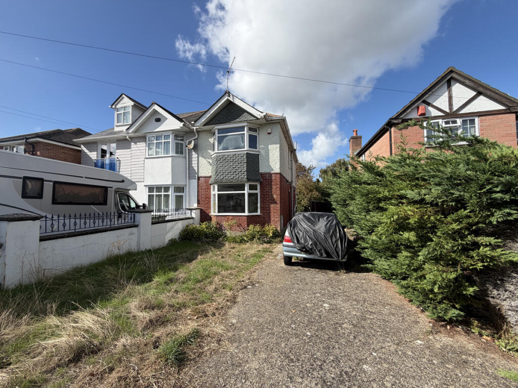 Hunt Road, Oakdale, Poole, BH15
