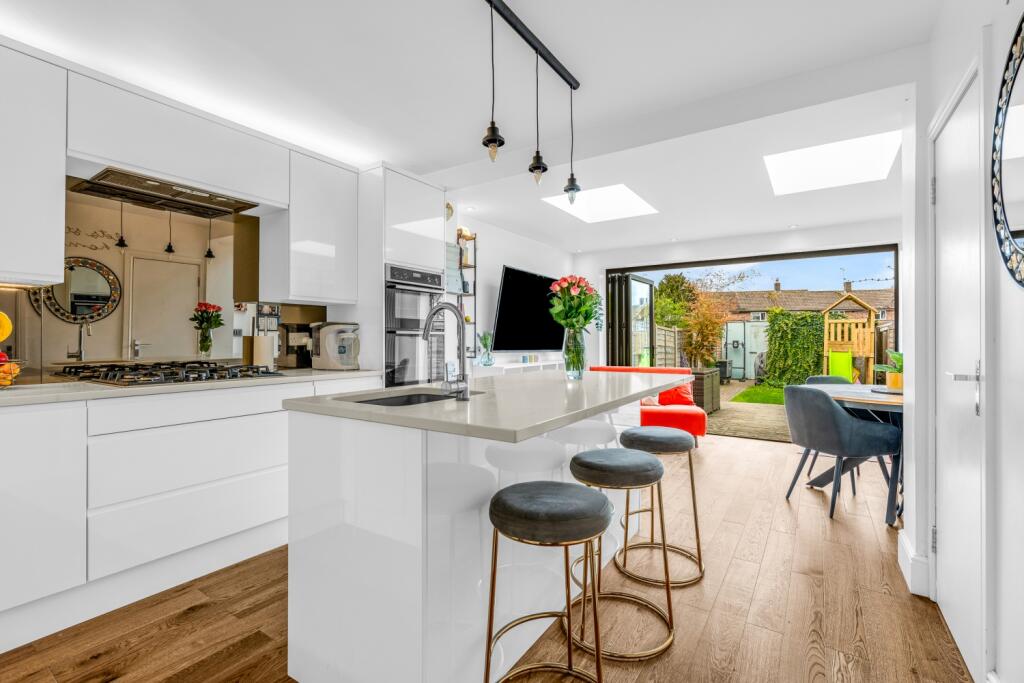 Additional image 7 of Heathcote Avenue, Hatfield, Hertfordshire, AL10