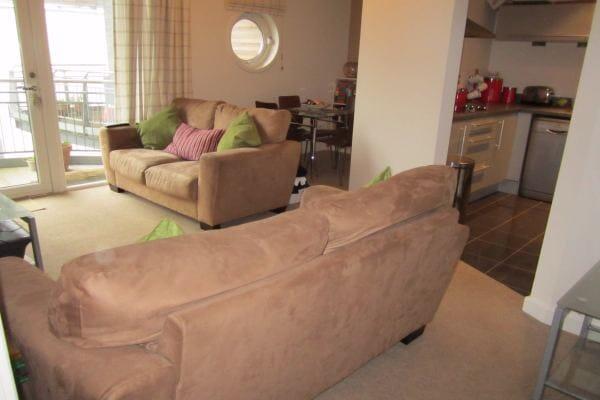 Apartment in Cardiff - View 2