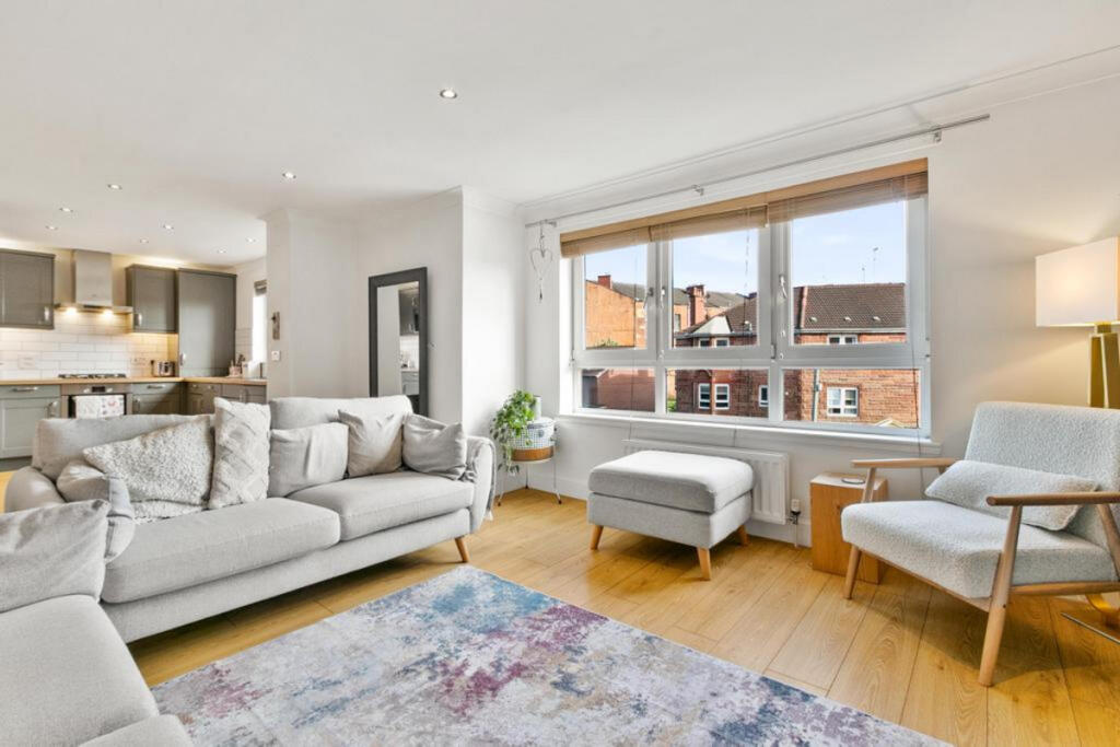 Apartment in Glasgow - View 4