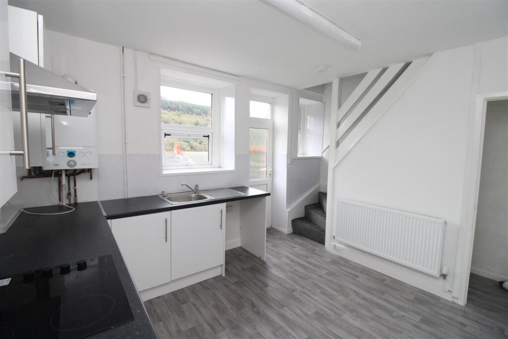 Main image of property: Ty'r Felin Street, Mountain Ash