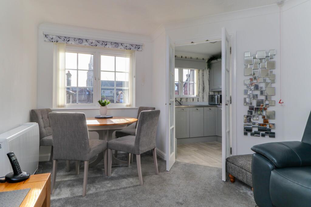 Queens Crescent, Southsea - View 4