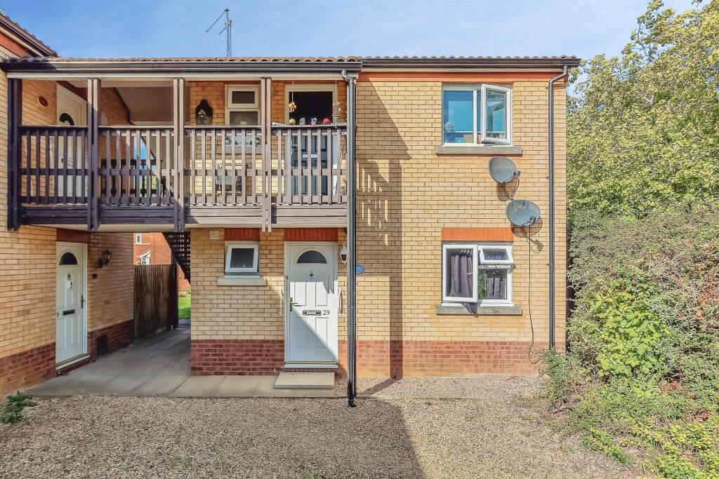 Main image of property: Far Pasture, Peterborough