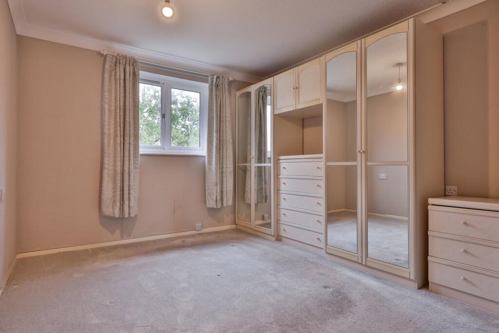 Apartment in York - View 5