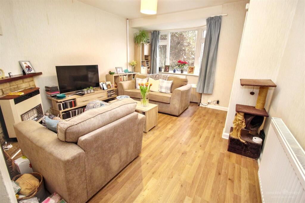 Thirlmere Avenue, Tilehurst, Reading – pohled 2
