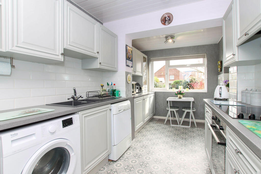 Wellswood Close, Hemel Hempstead photo 4