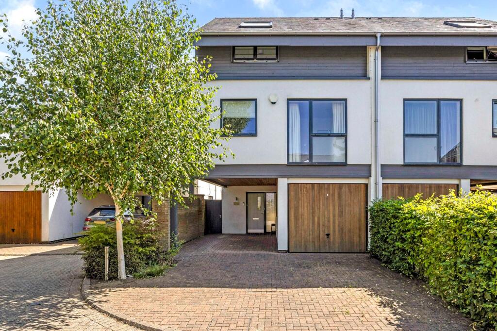 Main image of property: Kings Hollow, Charlton Kings, Cheltenham, GL53