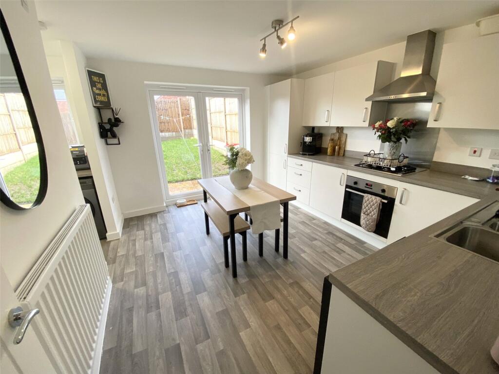 John Jaundrell Close, Priorslee, Telford, Shropshire, TF2 photo 2