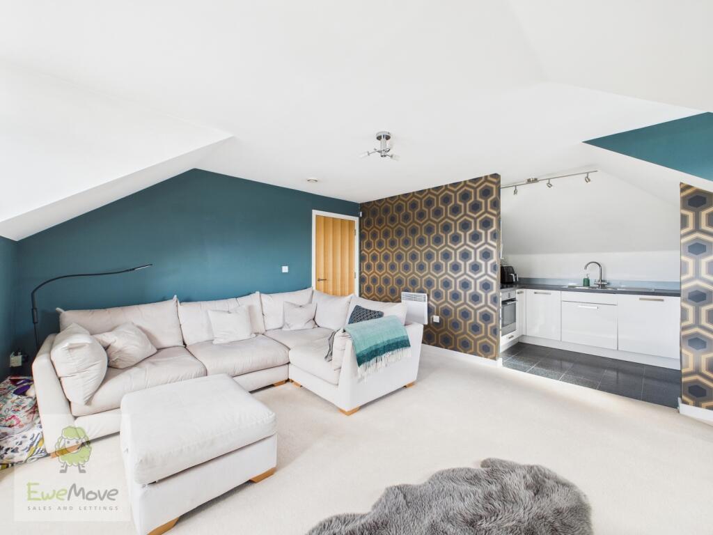 Apartment in Tonbridge and Malling, Holborough Lakes, Snodland - View 5