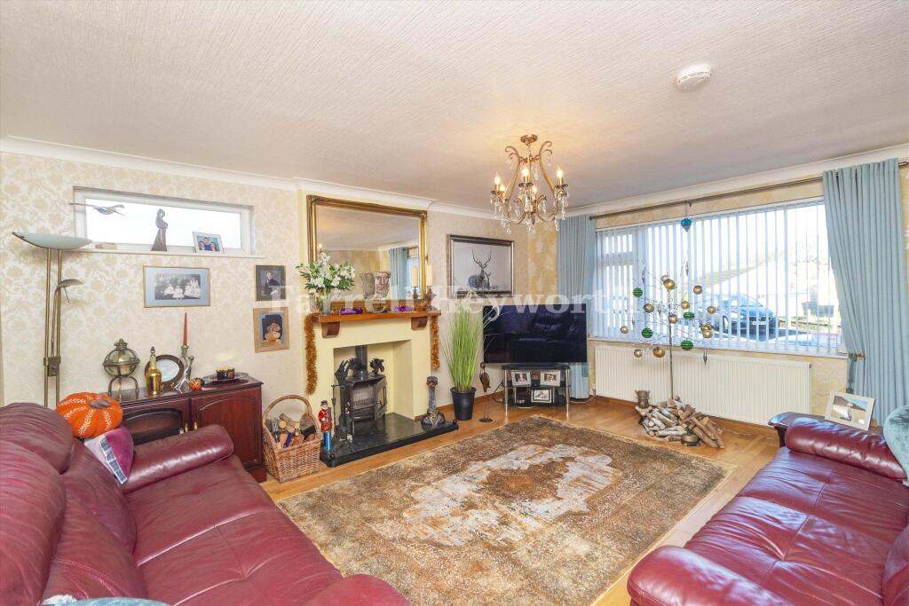 Longacre Close, Carnforth photo 3