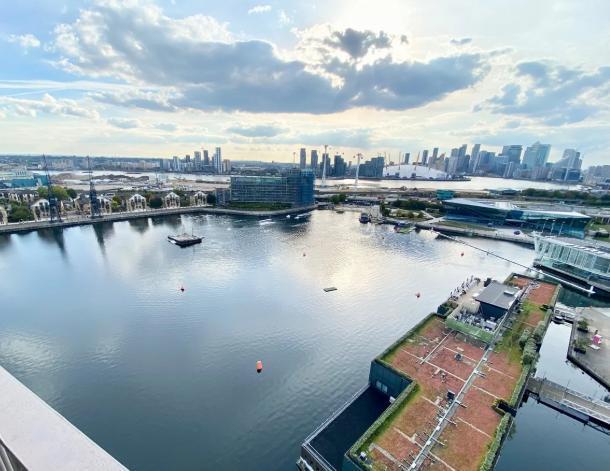 Main image of property: 20 Coral Apartments, Western Gateway, Royal Victoria Docks, Excel, London, E16 1AQ
