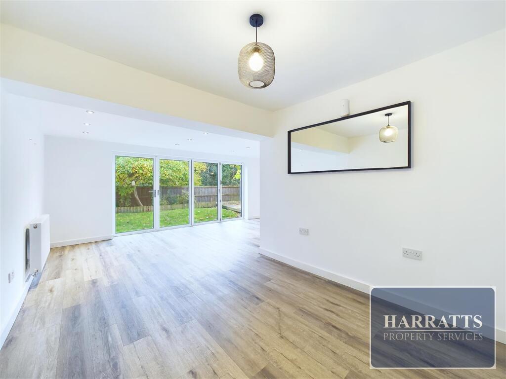 Braeside Close, Stockport photo 2