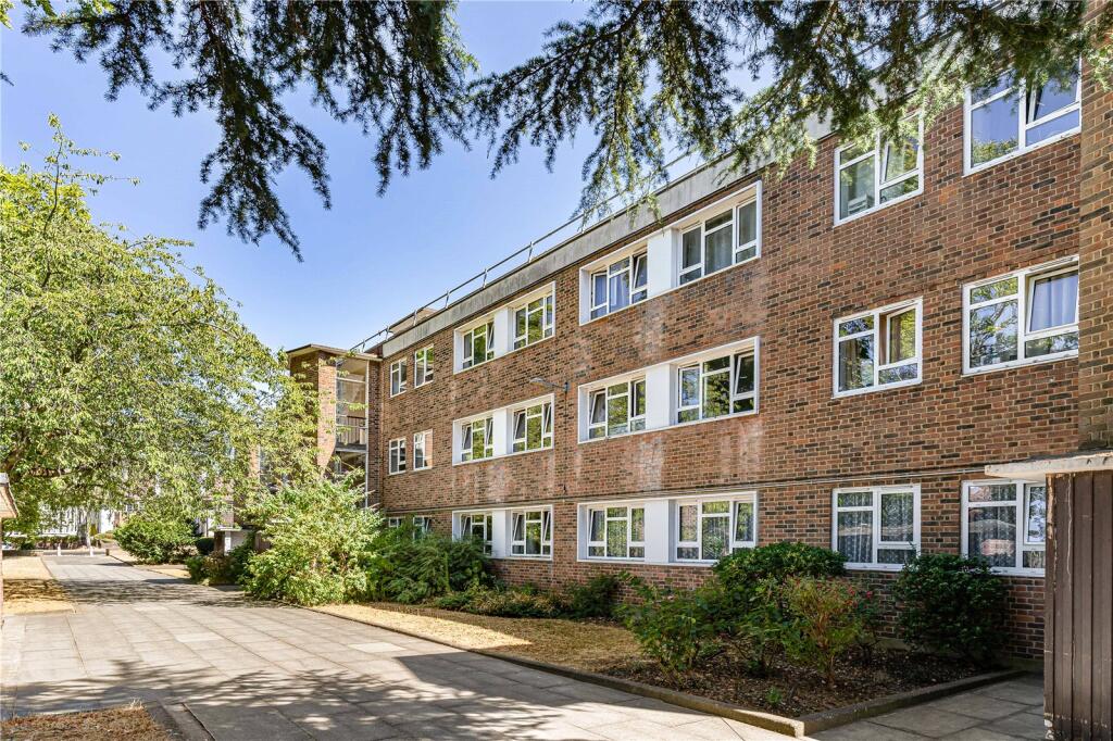 Main image of property: Thornton Gardens, London, SW12