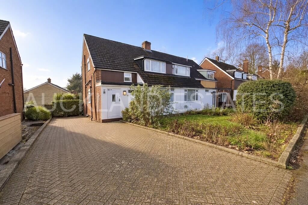 Main image of property: Trewenna Drive, Potters Bar