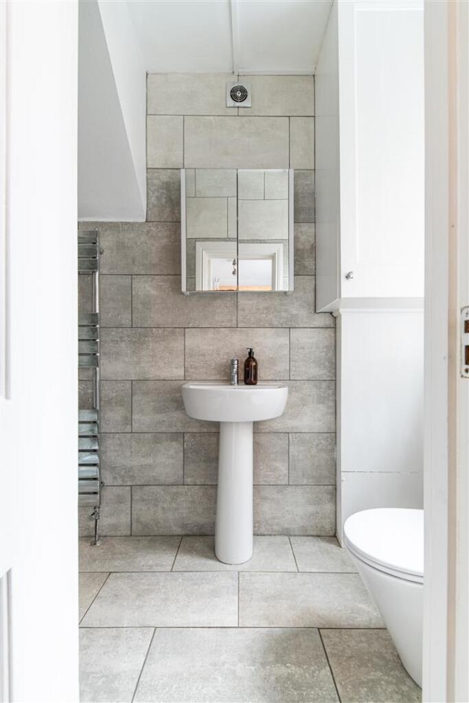 Apartment in Newcastle upon Tyne, South Gosforth - More