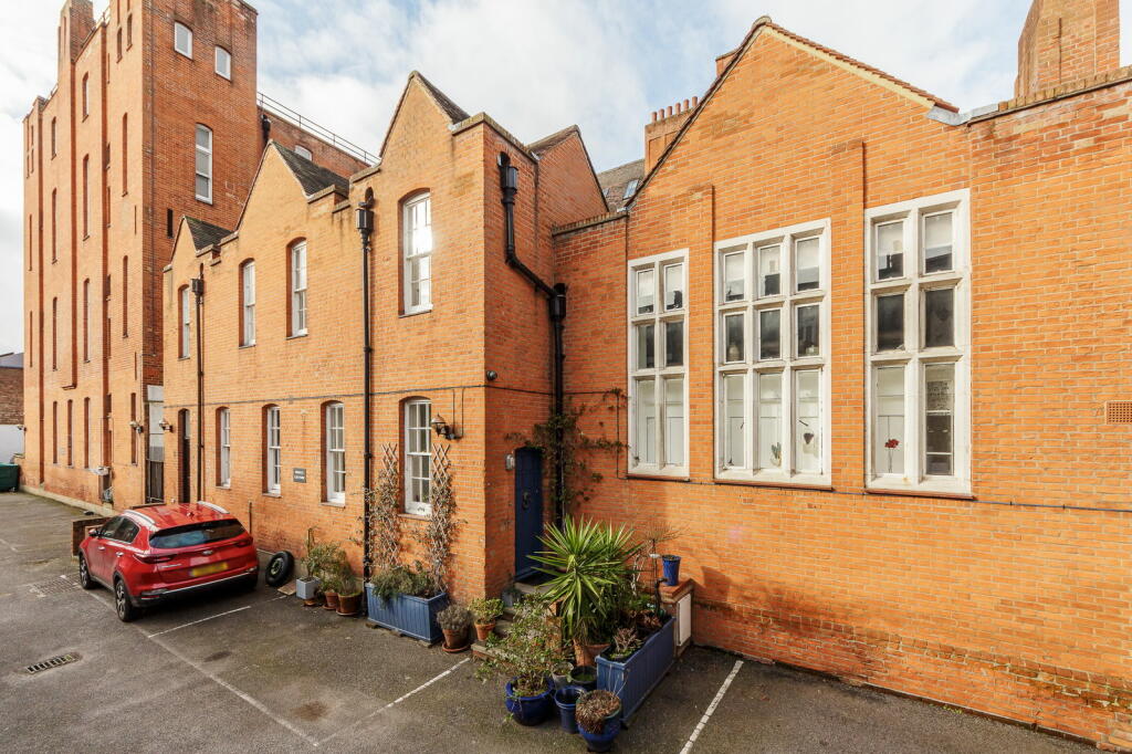 Property photo 8