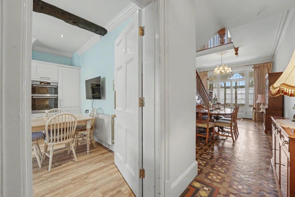 House in Stevenage - View 5