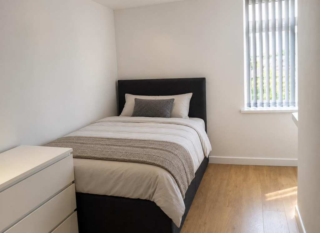 House in Cardiff, Maindy, Cathays - View 2