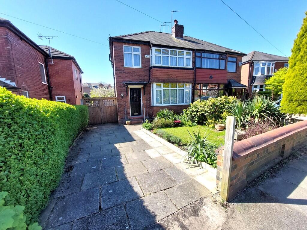 Main image of property: Agecroft Road West, Prestwich, M25