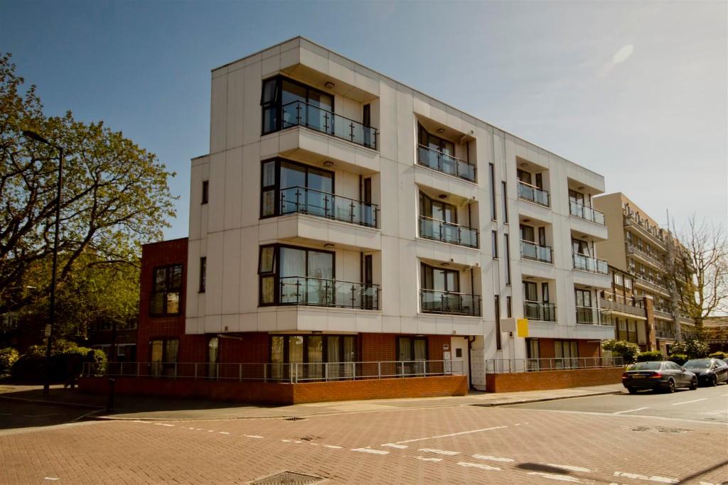 Main image of property: ROWCROSS STREET, London, SE1